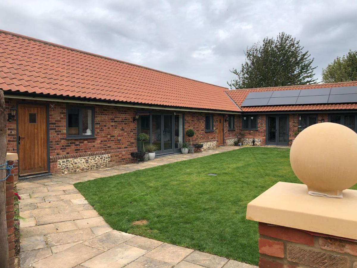 Bumble Barn Bed & Breakfast North Walsham Exterior photo