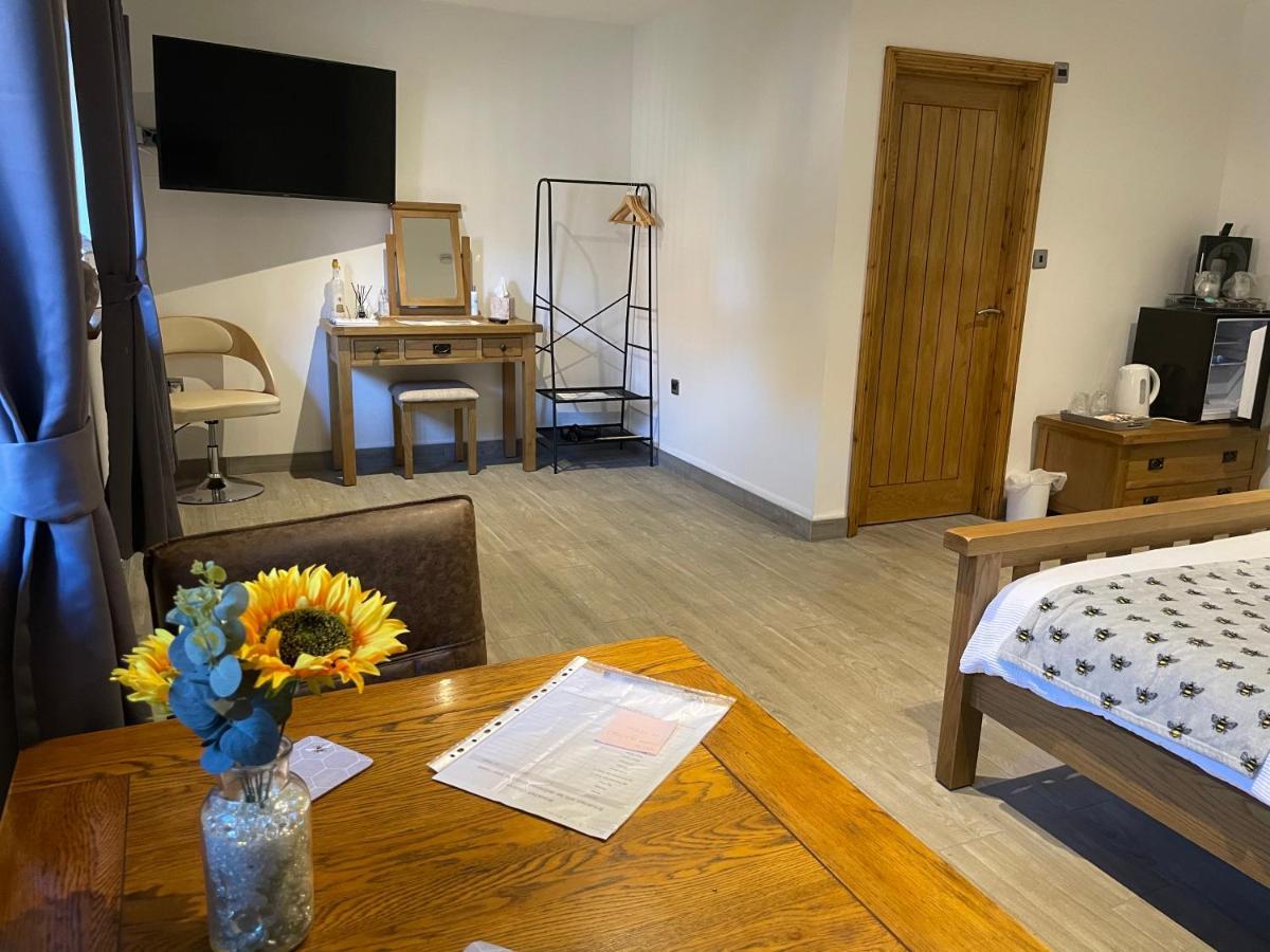 Bumble Barn Bed & Breakfast North Walsham Exterior photo