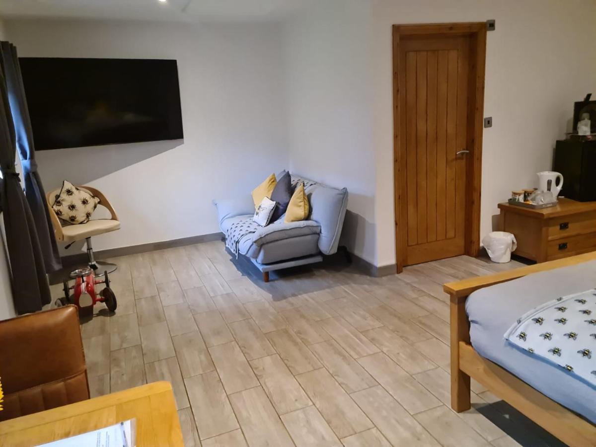 Bumble Barn Bed & Breakfast North Walsham Exterior photo