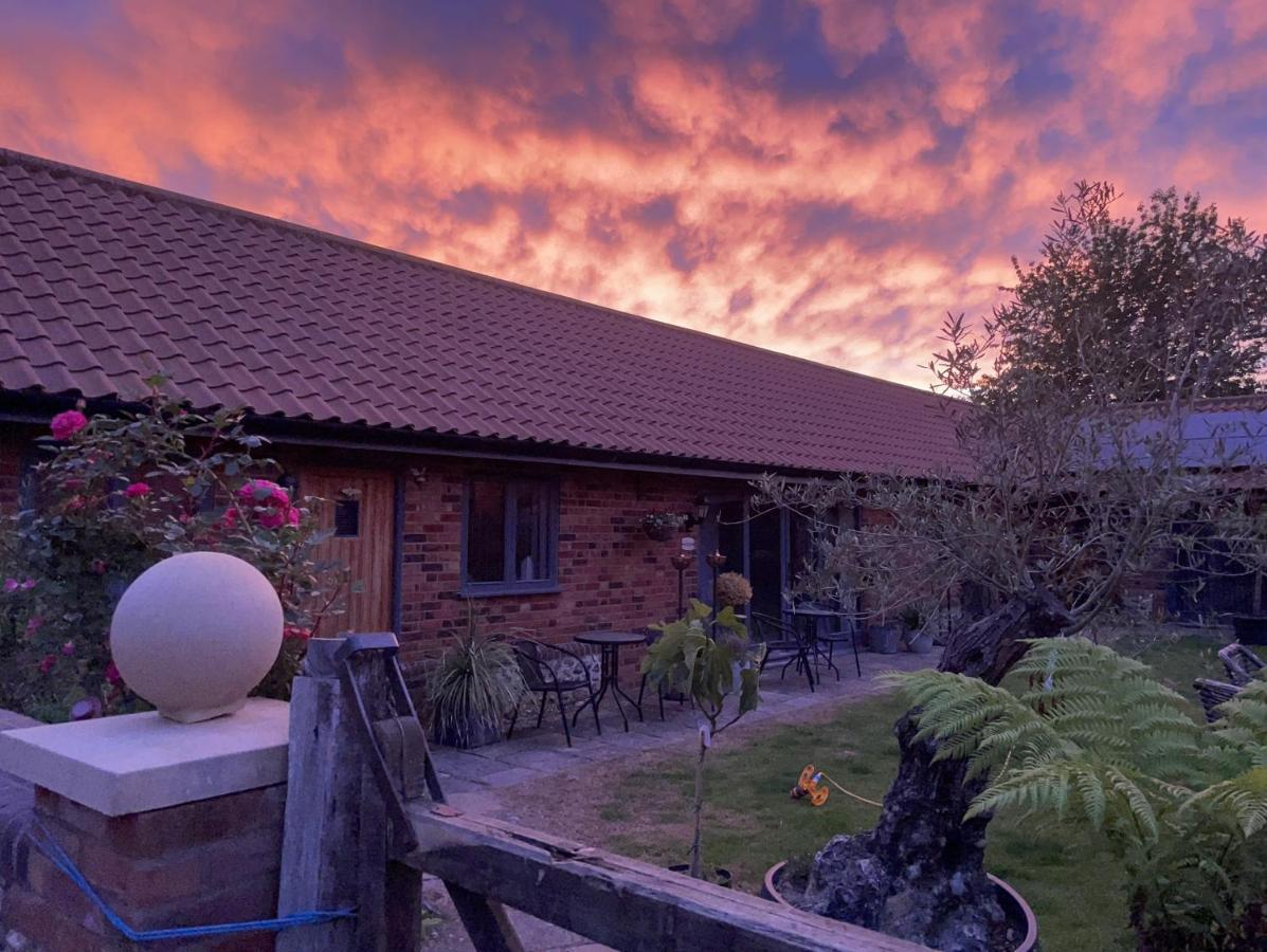 Bumble Barn Bed & Breakfast North Walsham Exterior photo
