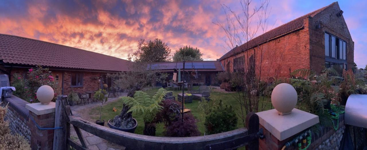 Bumble Barn Bed & Breakfast North Walsham Exterior photo